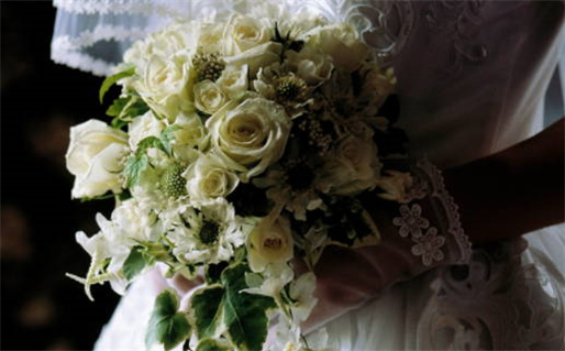 2025年农历八月十六领证吉日查询 登记领证吉利吗